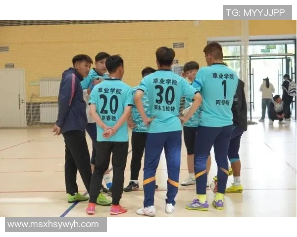 五人制足球联赛热潮来袭球迷热情高涨展现青春活力与团队精神